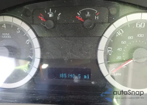 2010 Ford Escape Xlt z USA, uszkodzony, nr VIN 1FMCU9D74AKB01363